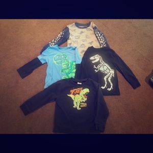 4 long sleeve shirts